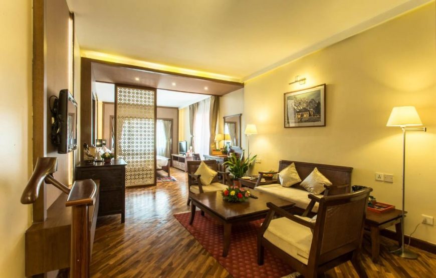 Junior Suite – 10% off on Food and Beverages